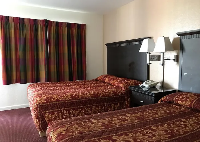 Townhouse Motel